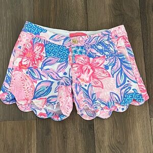 Lilly Pulitzer size 0 buttercup scalloped shorts snappy turtle